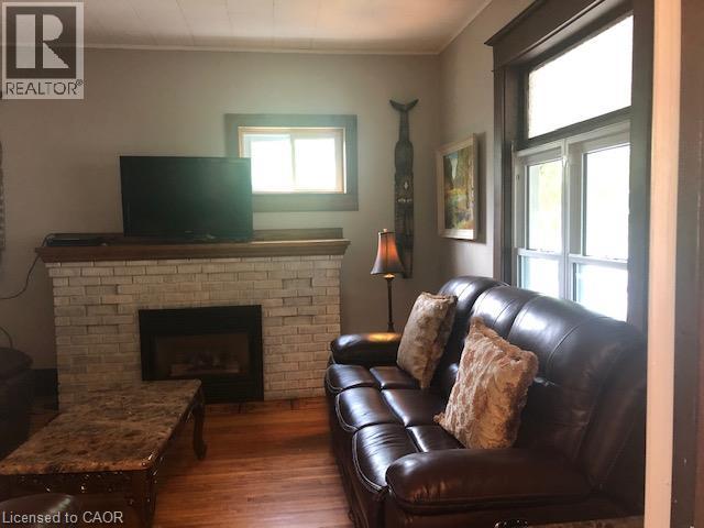 171 Owen Street Property Photo 18
