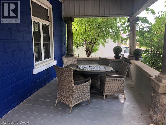 171 Owen Street Property Photo 21