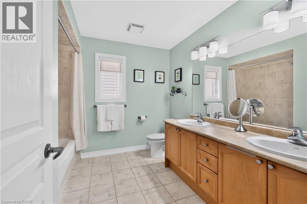 2269 Whitworth Drive Property Photo 30