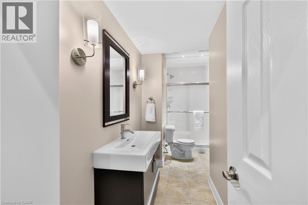 2269 Whitworth Drive Property Photo 37