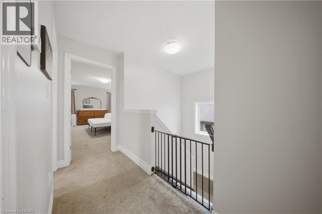 300 Hutton Street E Property Photo 20