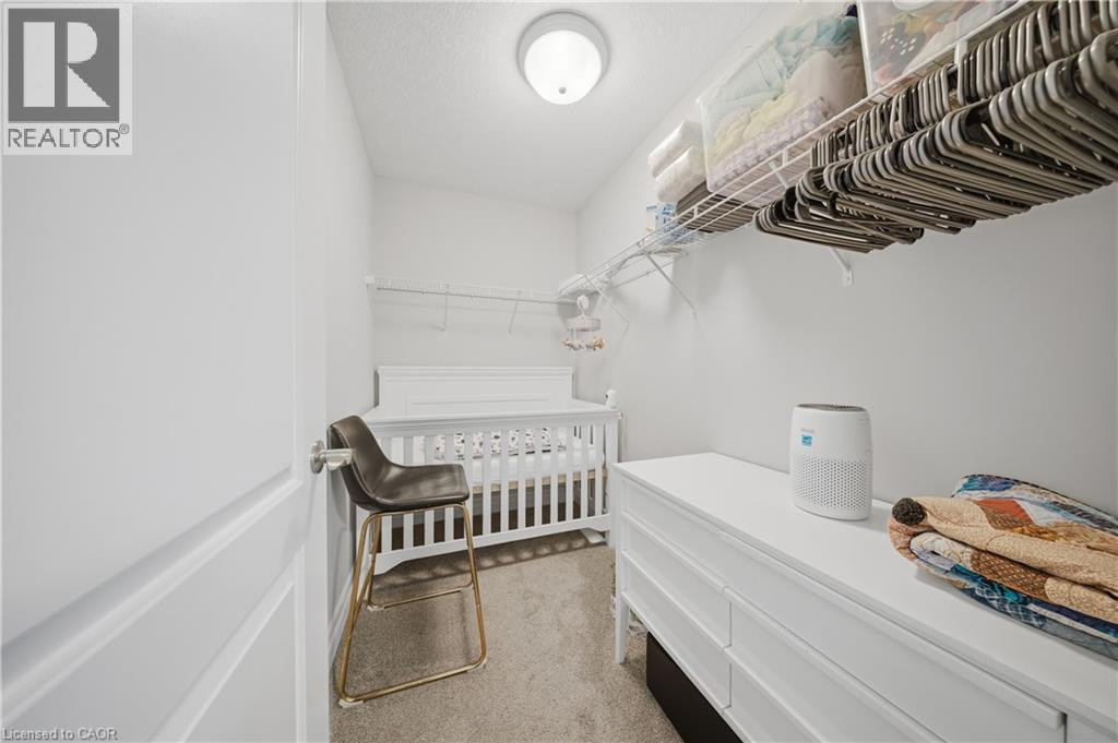 300 Hutton Street E Property Photo 25
