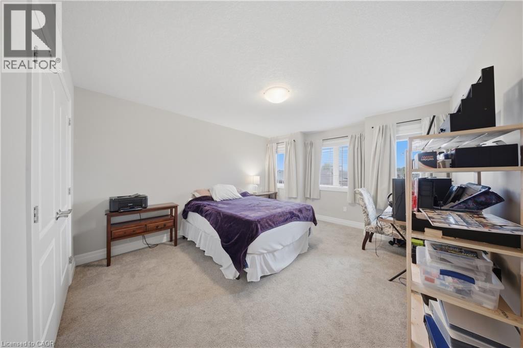 300 Hutton Street E Property Photo 30
