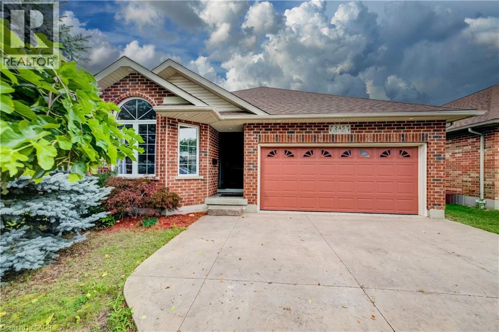 245 Fern Crescent Property Photo 1