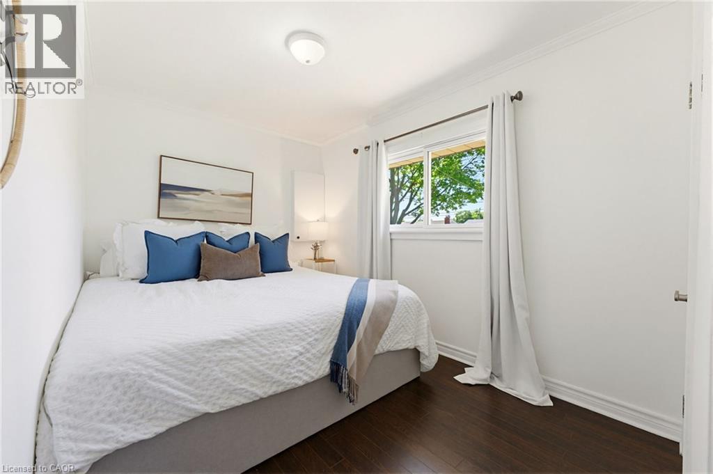 17 Broadmore Avenue Property Photo 14