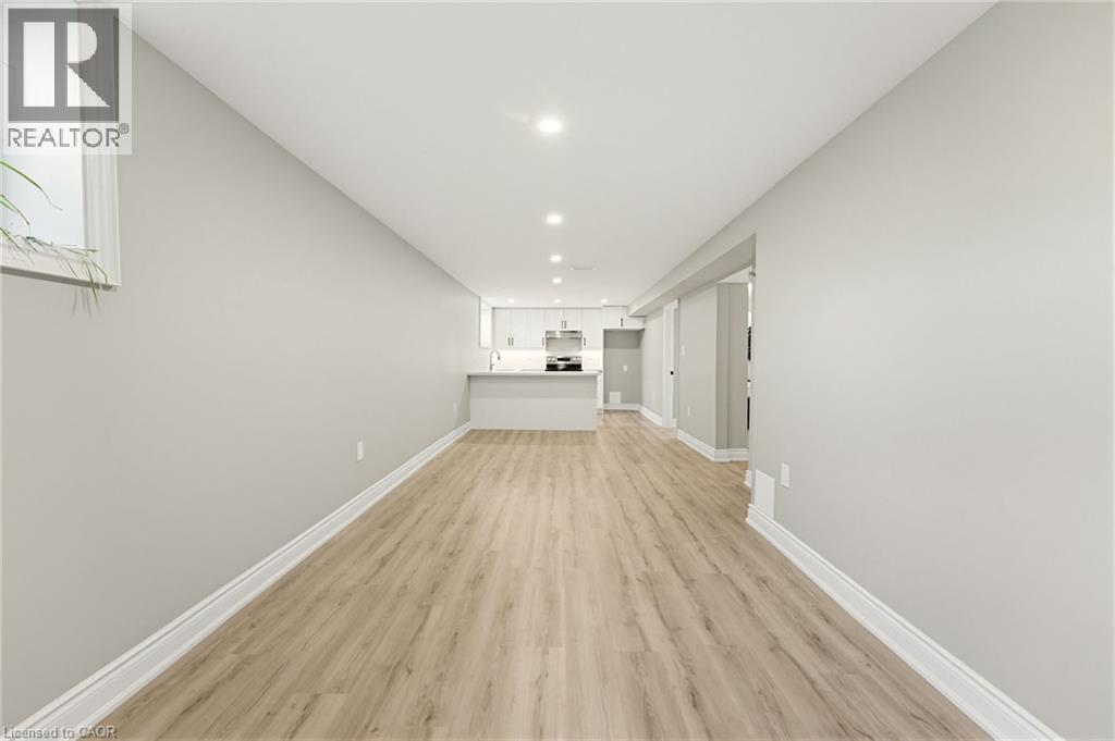 17 Broadmore Avenue Property Photo 20
