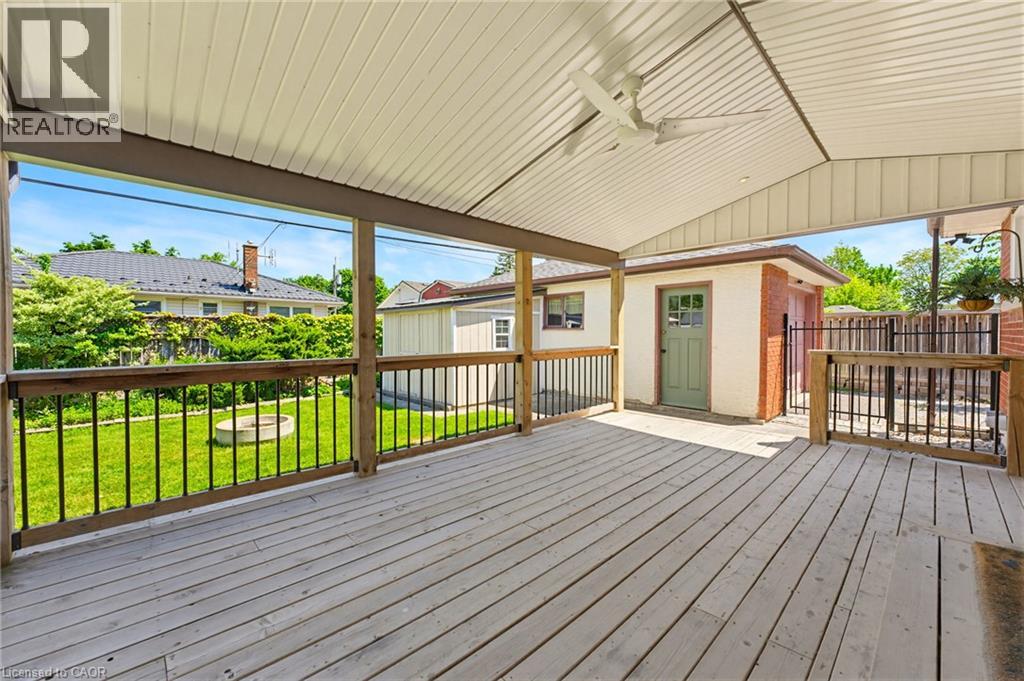 17 Broadmore Avenue Property Photo 31
