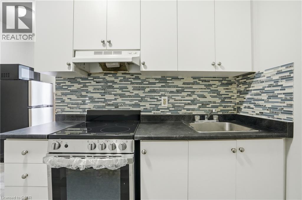322 Barton Street E Unit# 4 Property Photo 4