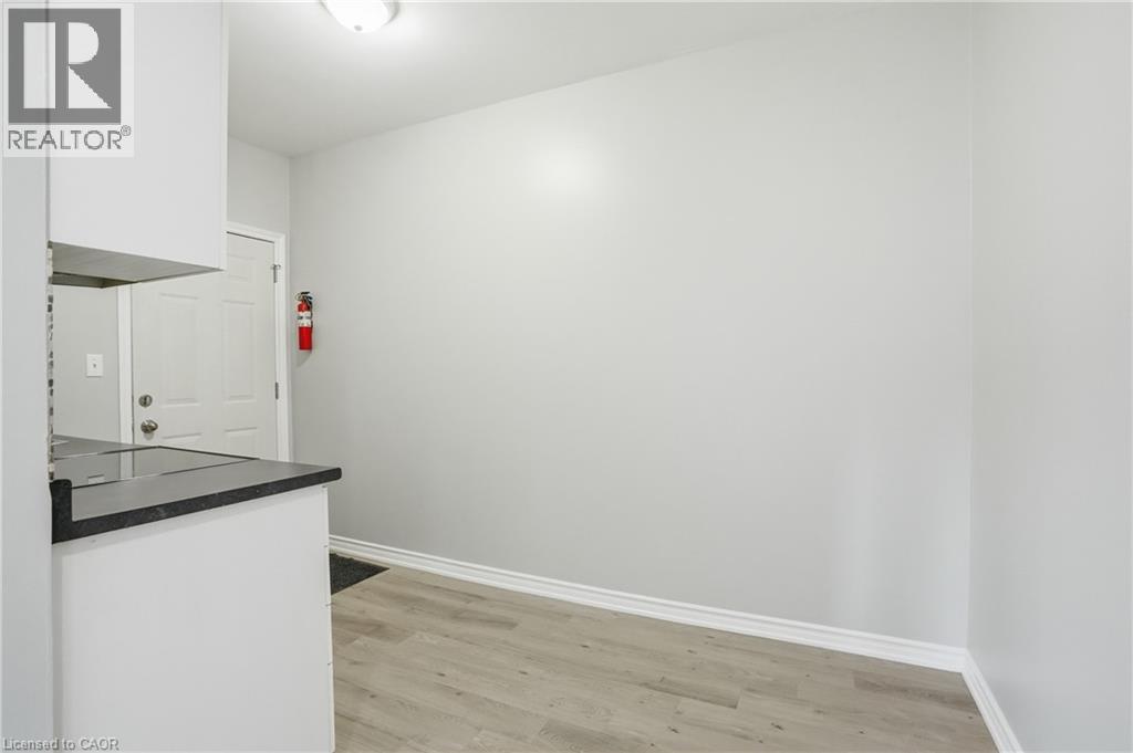 322 Barton Street E Unit# 4 Property Photo 6