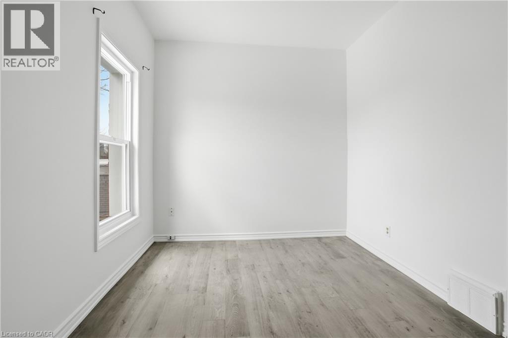 322 Barton Street E Unit# 4 Property Photo 9