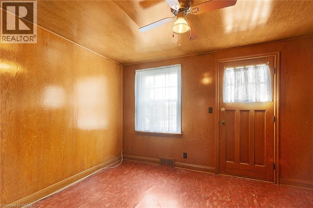 24 Pine Street Property Photo 19