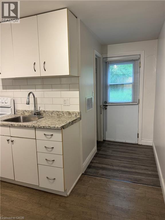 16 Kehl Street Unit# 2 Property Photo 11