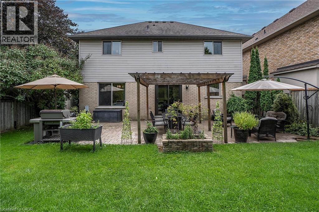 90 Surrey Drive Property Photo 31
