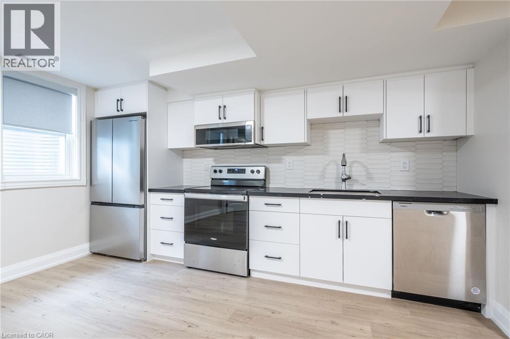 80 Irene Avenue Unit# D Property Photo 2