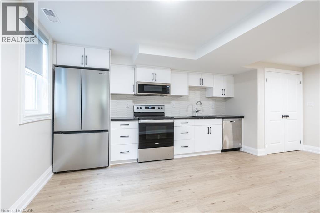 80 Irene Avenue Unit# D Property Photo 4