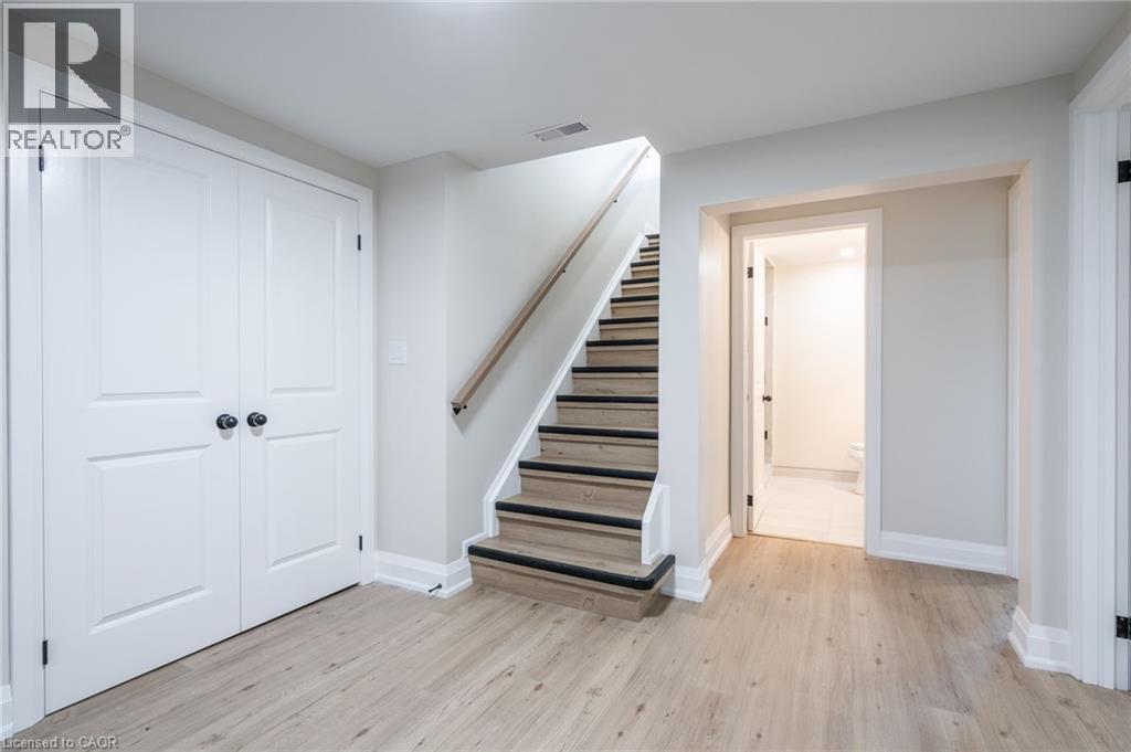 80 Irene Avenue Unit# D Property Photo 7