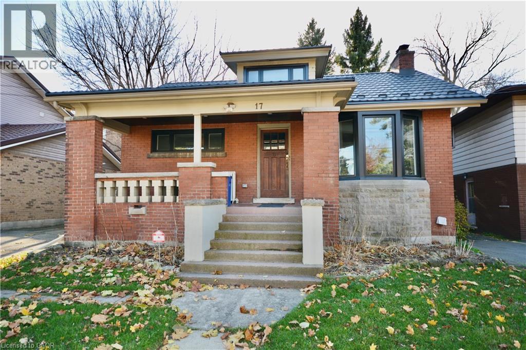 17 Inverness Avenue W Unit# Lower Property Photo 1