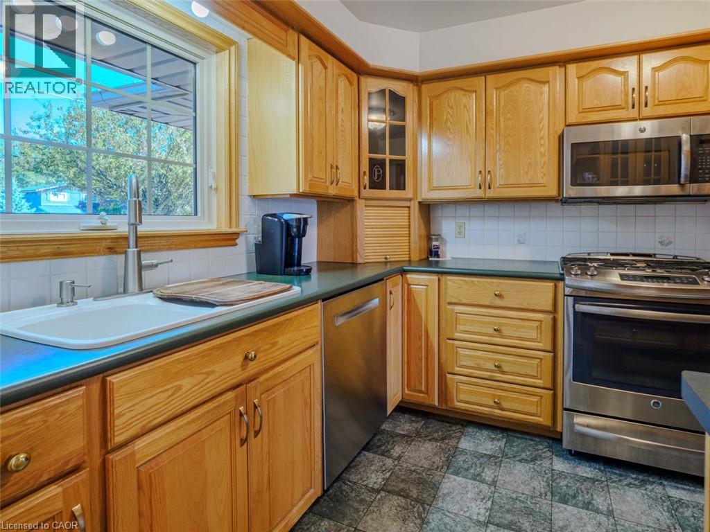46 Sunninghill Drive Property Photo 15