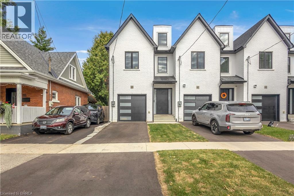 109 Winniett Street Property Photo 1