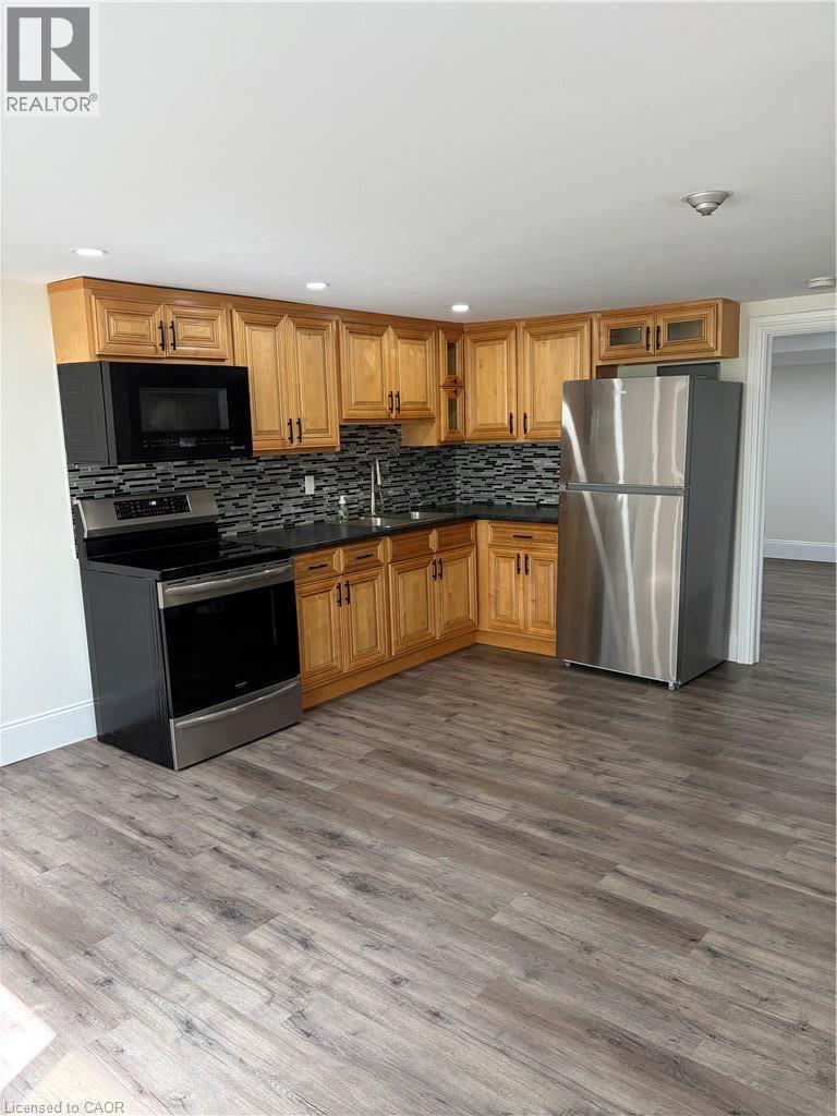 2 Grant Boulevard Unit# 21 Property Photo 1