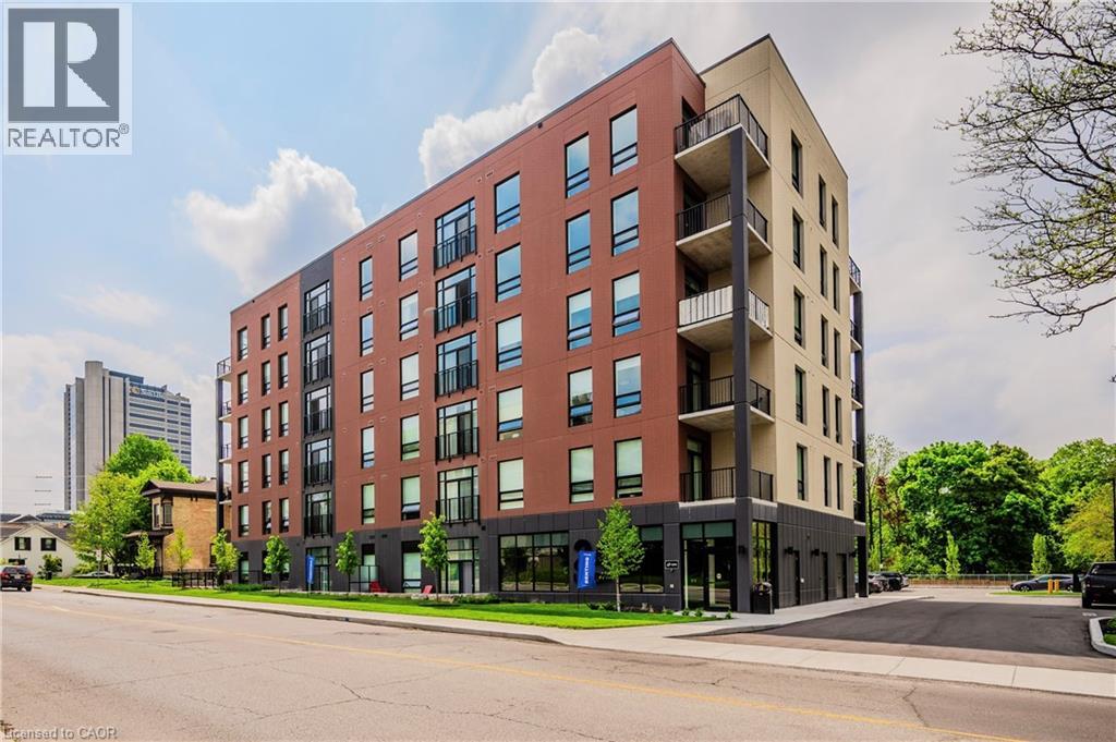 24 UNION Street E Unit# 103