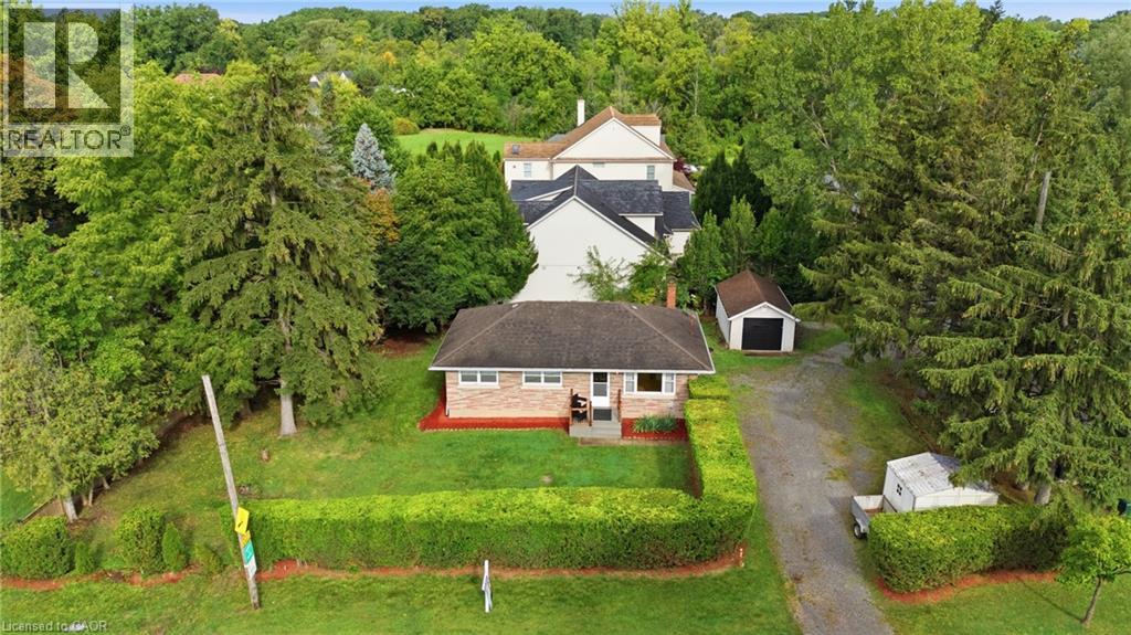 557 Mississauga Street Property Photo 1