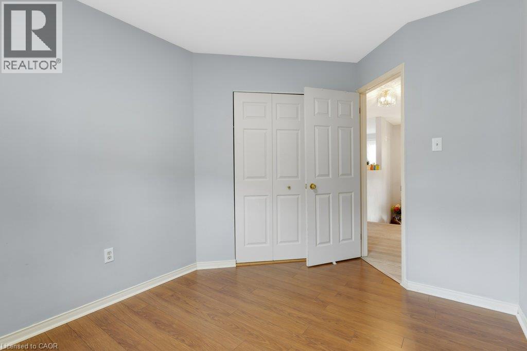 94 Dawn Crescent Property Photo 18