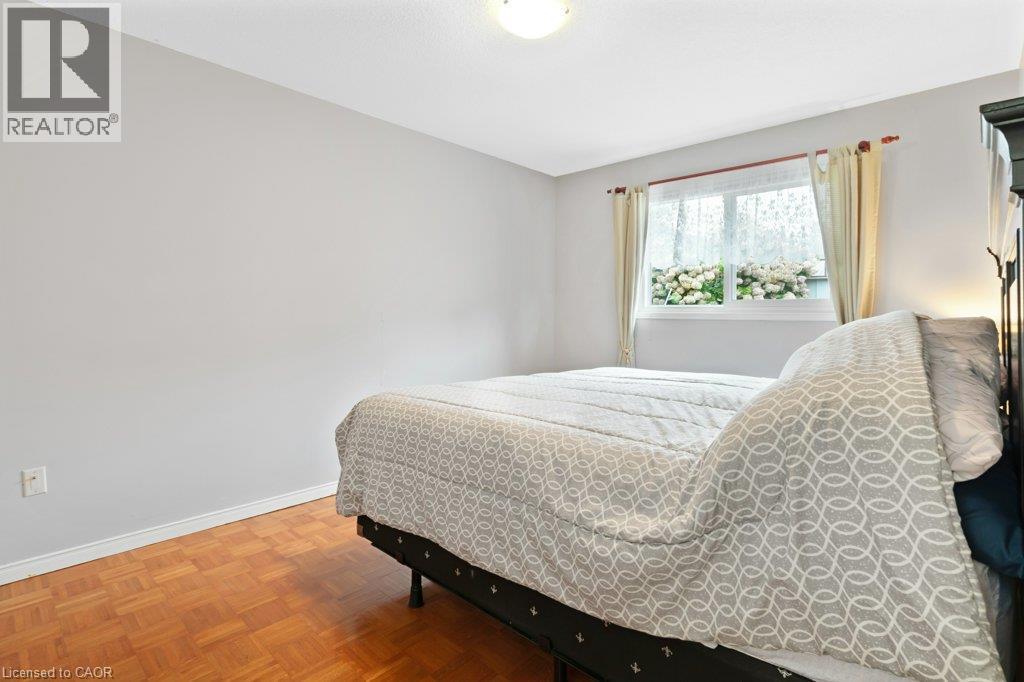 94 Dawn Crescent Property Photo 23