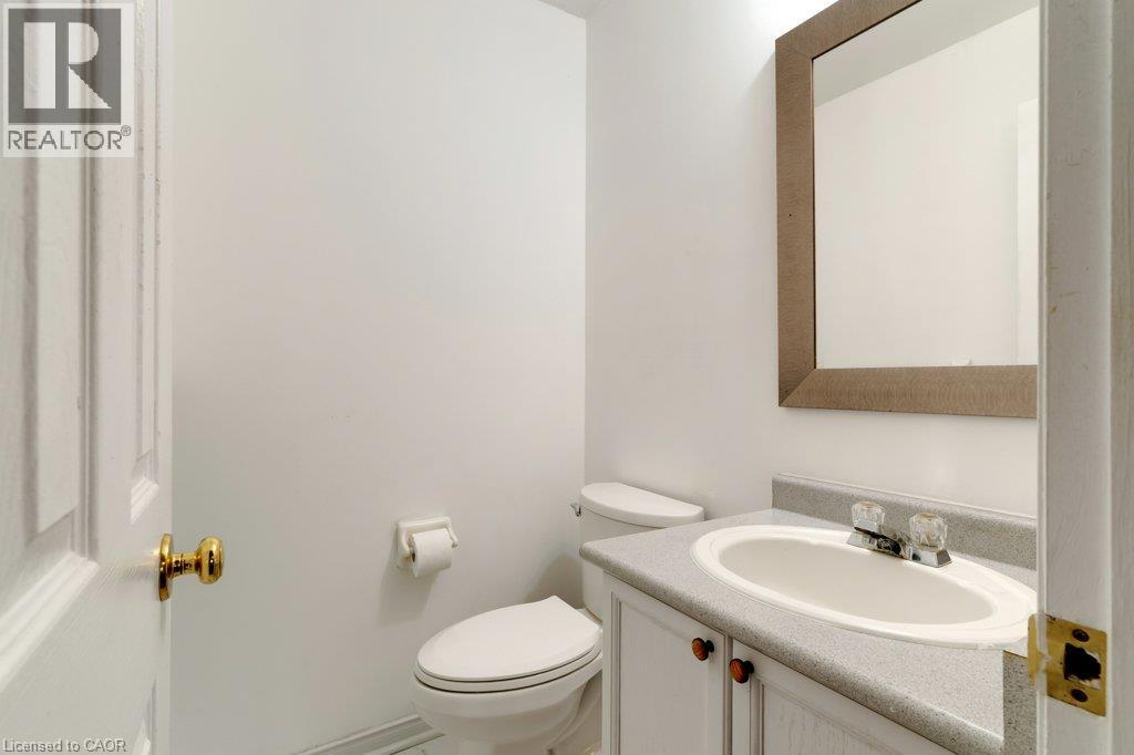 94 Dawn Crescent Property Photo 26