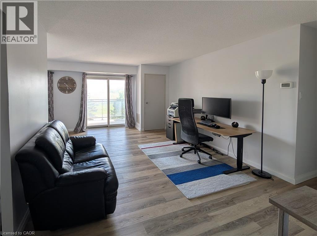860 Commissioners Road E Unit# 408 Property Photo 4