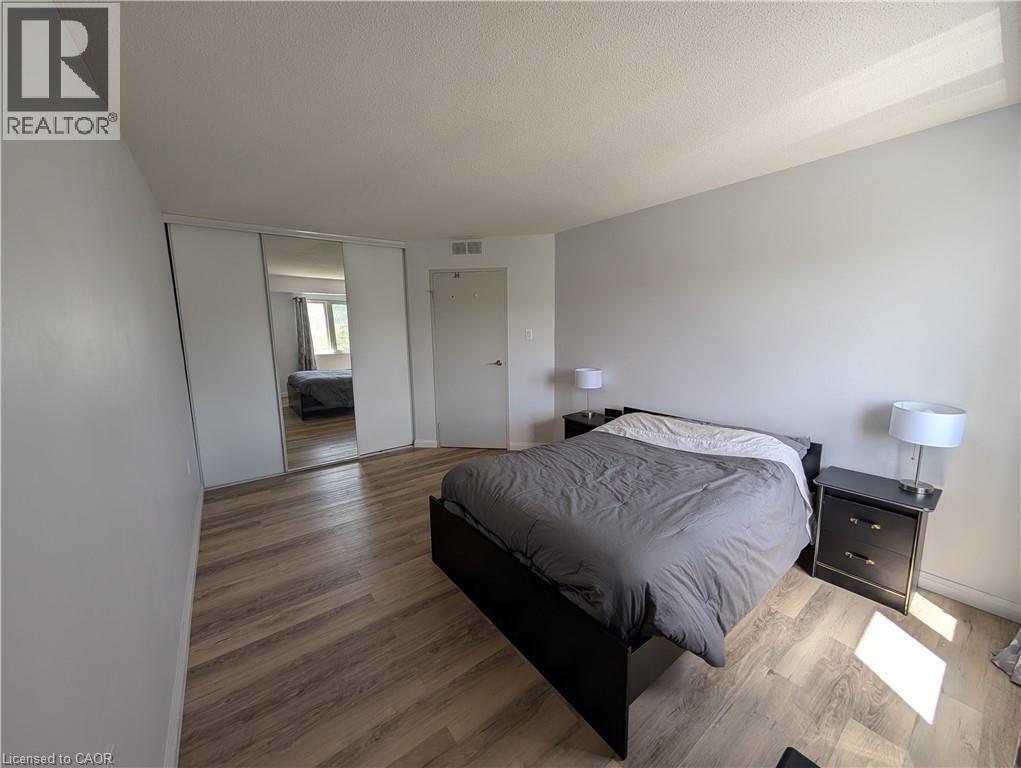 860 Commissioners Road E Unit# 408 Property Photo 9