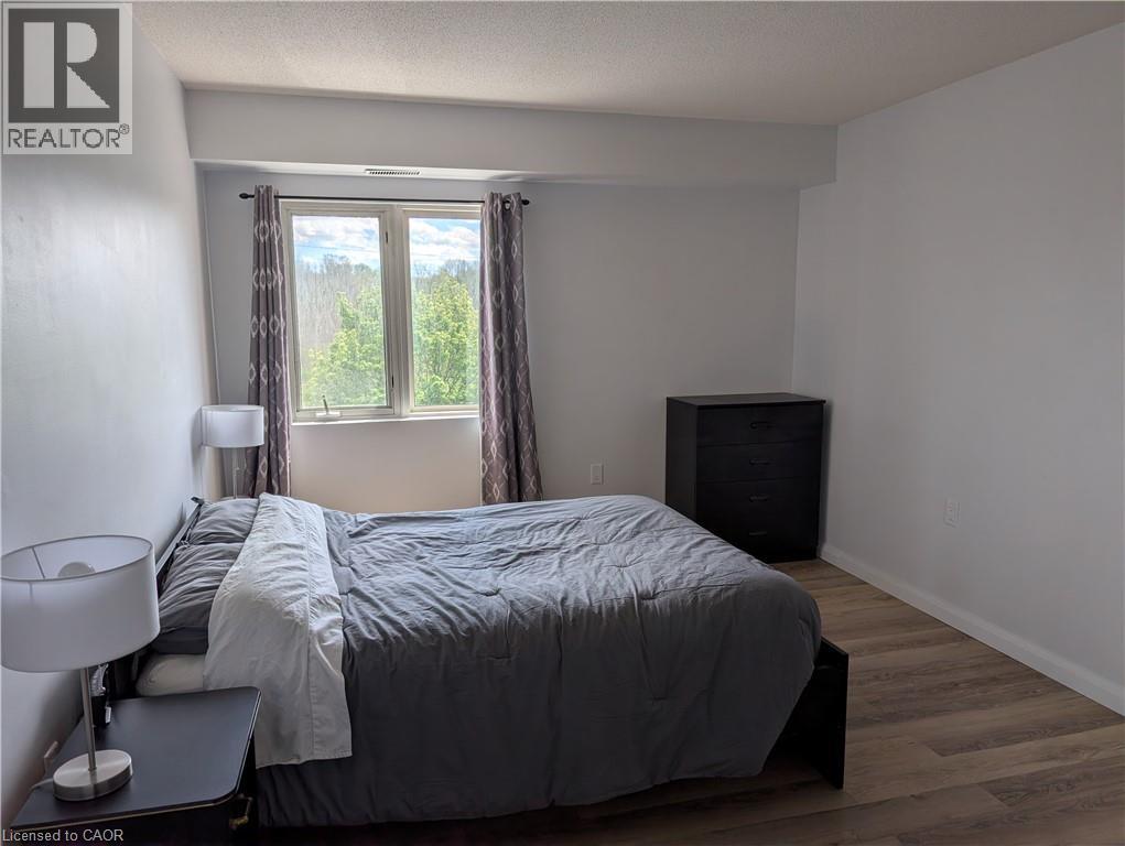 860 Commissioners Road E Unit# 408 Property Photo 10