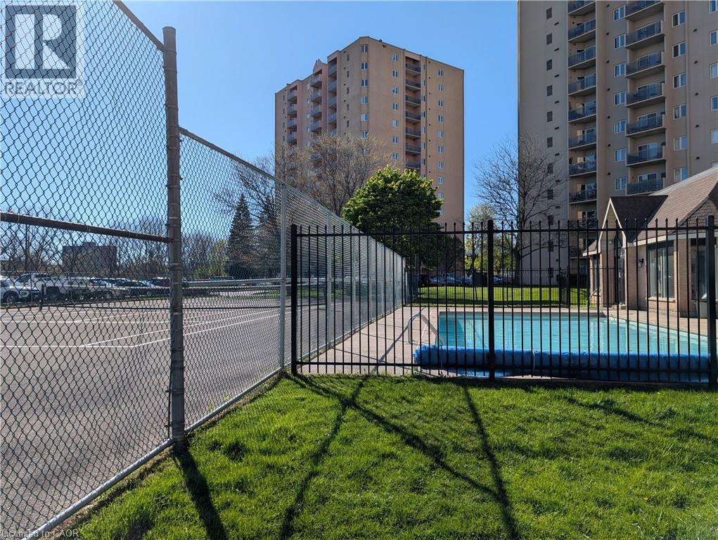 860 Commissioners Road E Unit# 408 Property Photo 15