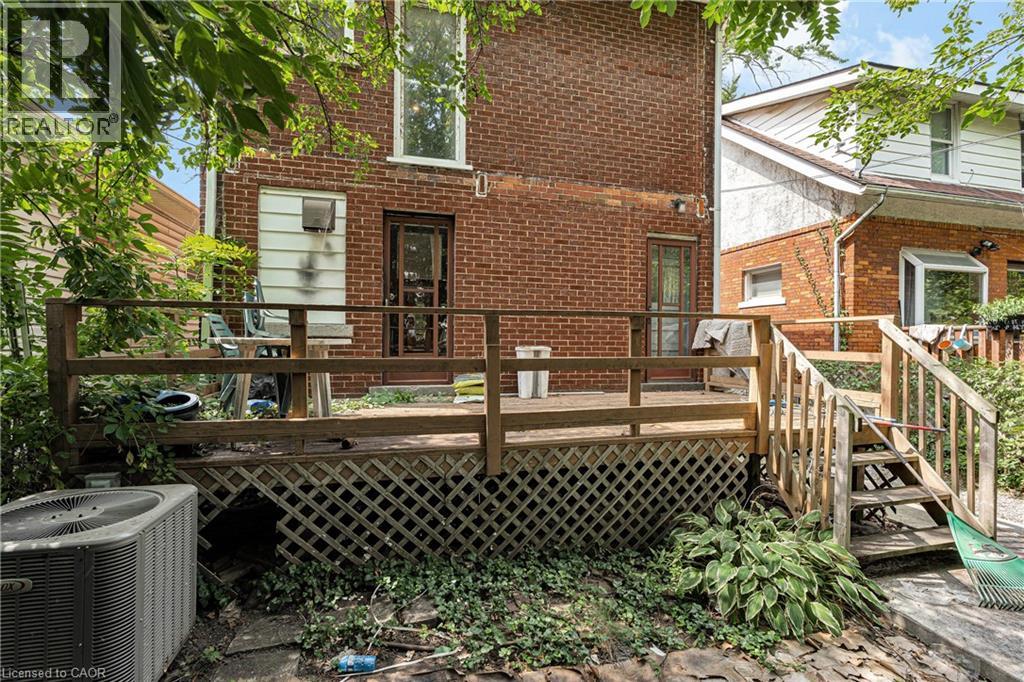 374 Josephine Avenue Property Photo 5