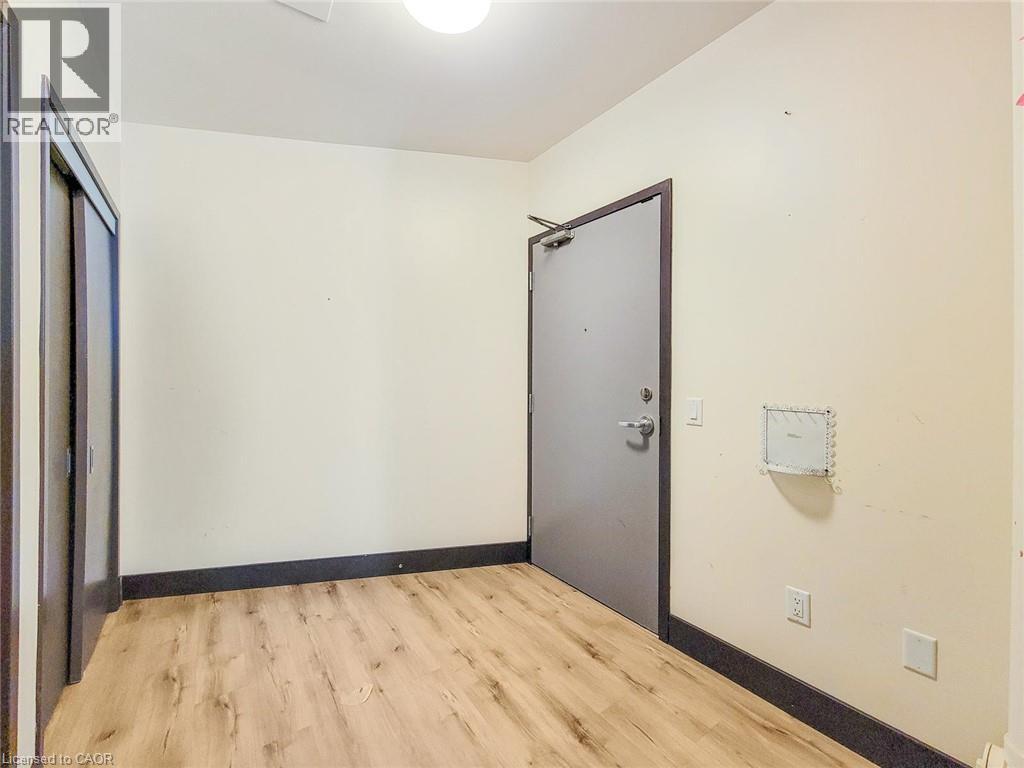 121 King Street E Unit# 101 Property Photo 8