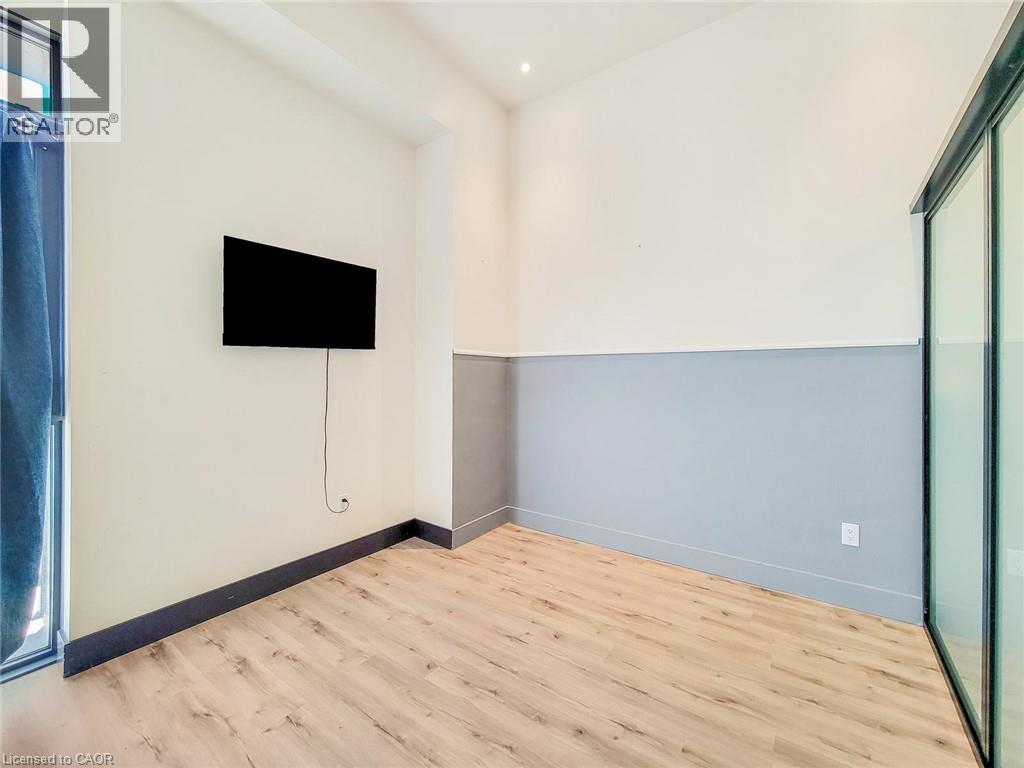 121 King Street E Unit# 101 Property Photo 18