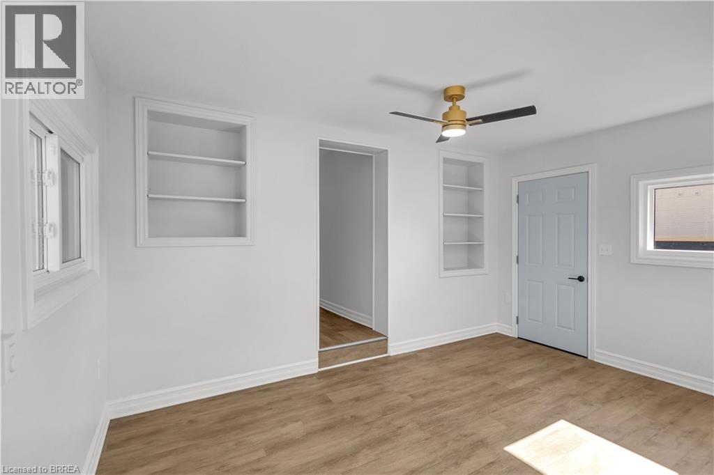 136 King Street Property Photo 18