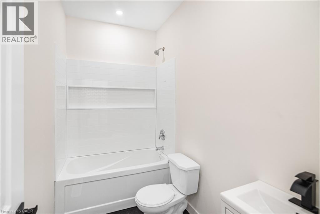 60 William Street Property Photo 6