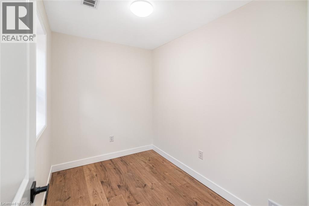 60 William Street Property Photo 26