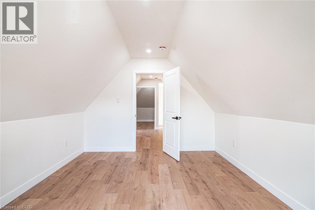 60 William Street Property Photo 37