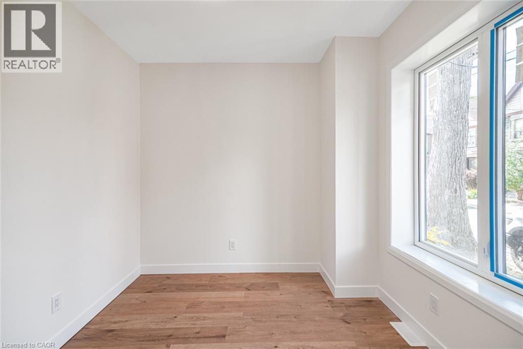 60 William Street Property Photo 17