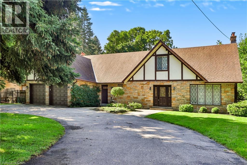 30 Birkbank Drive Property Photo 2