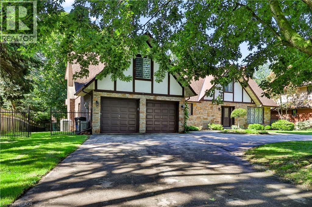 30 Birkbank Drive Property Photo 3