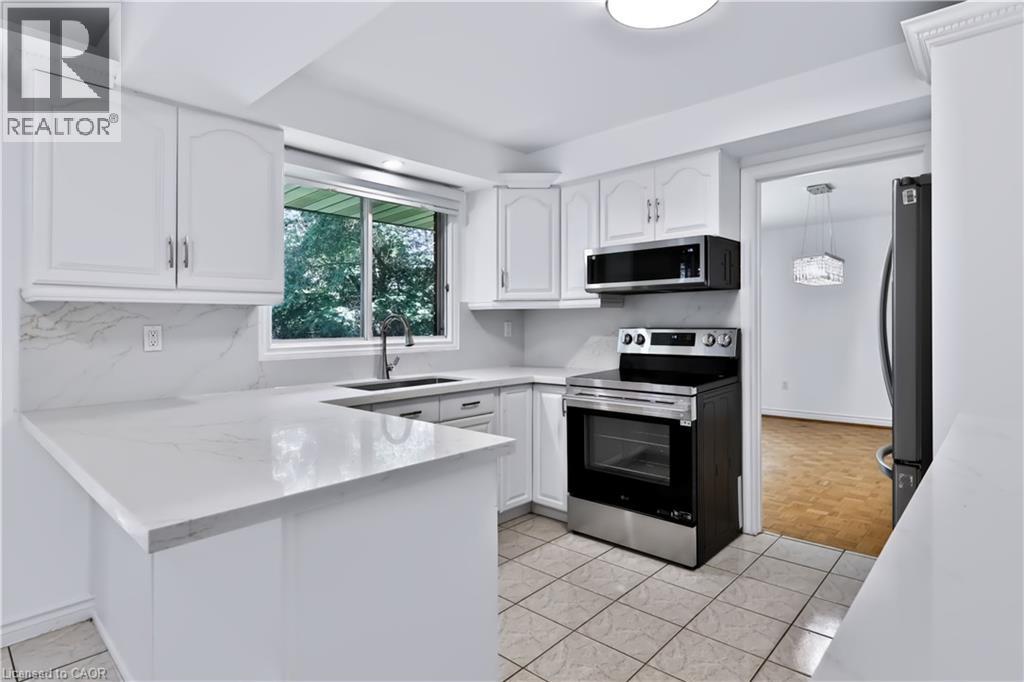 30 Birkbank Drive Property Photo 13