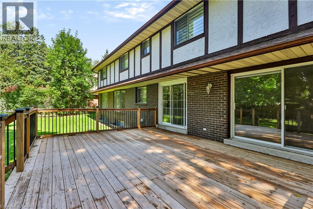 30 Birkbank Drive Property Photo 37