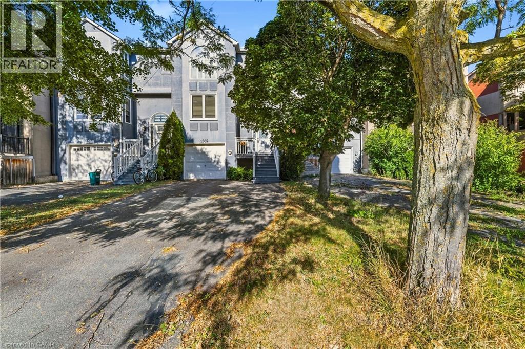 1562 Litchfield Road Property Photo 1