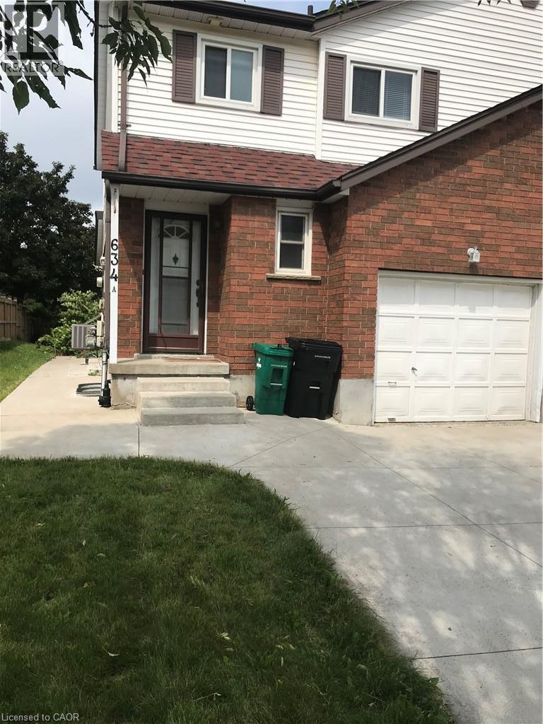 634a Pinerow Crescent Property Photo 2