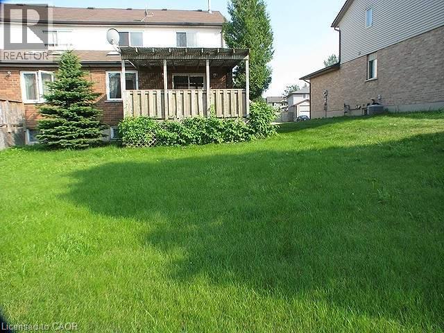 634a Pinerow Crescent Property Photo 4