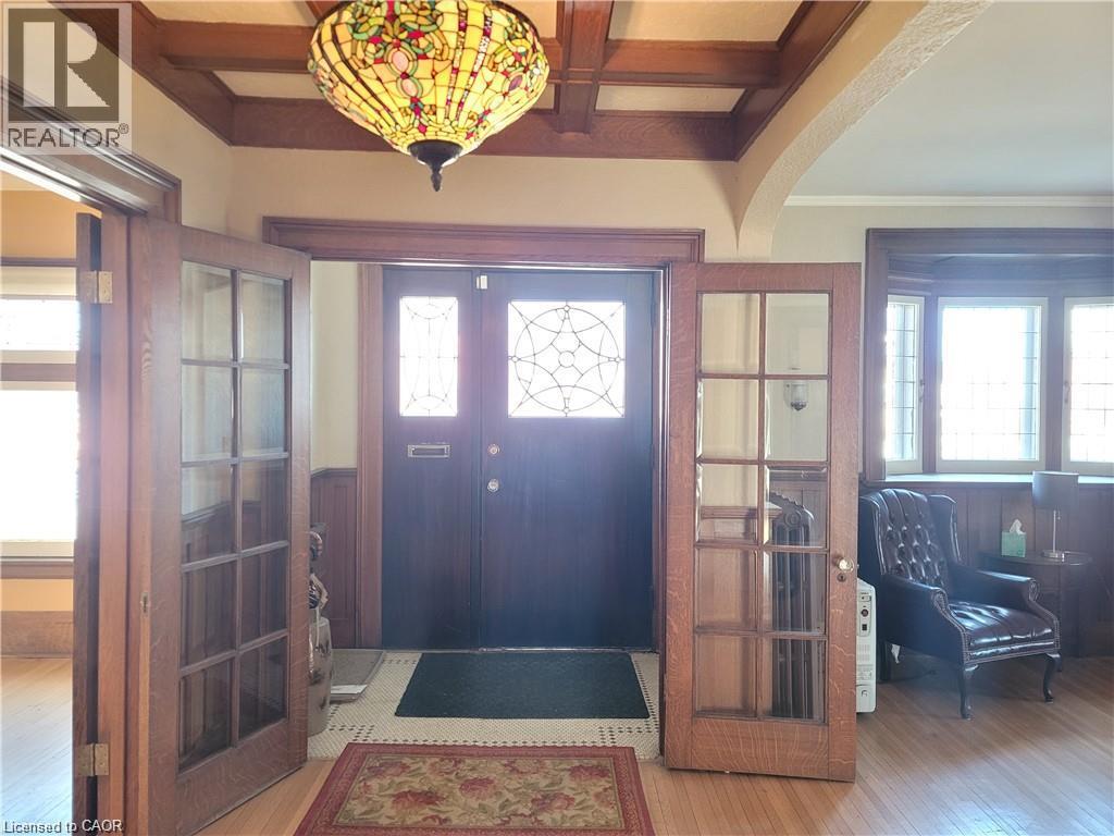 71 Norfolk Street N Property Photo 34