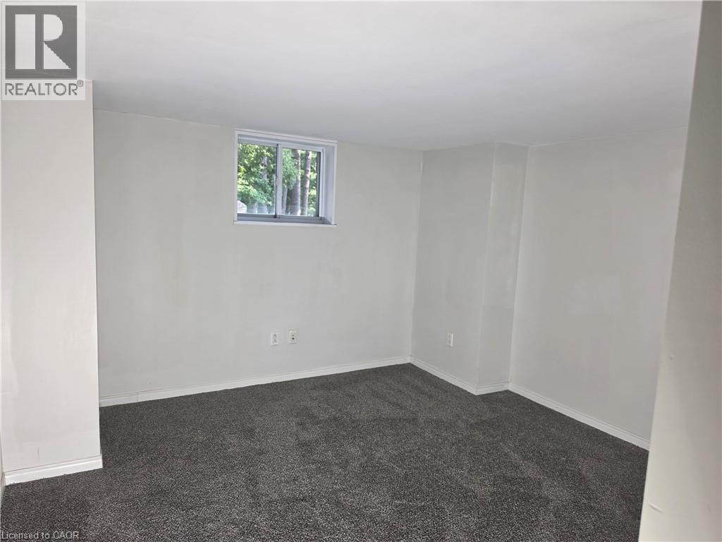 71 Norfolk Street N Property Photo 41
